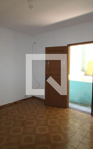 Casa para alugar com 60m², 2 quartos e sem vagaSala