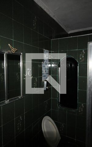 Casa para alugar com 60m², 2 quartos e sem vagaBanheiro