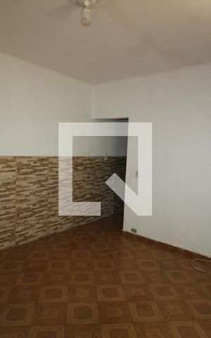 Casa para alugar com 60m², 2 quartos e sem vagaSala