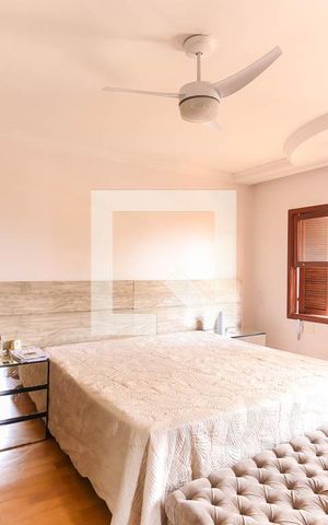 Casa à venda com 500m², 5 quartos e 5 vagas Casa à venda com 500m², 5 quartos e 5 vagasQuarto 1