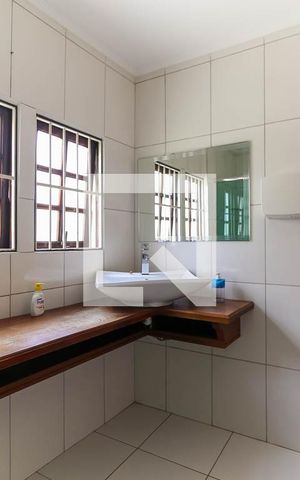Casa à venda com 500m², 5 quartos e 5 vagas Casa à venda com 500m², 5 quartos e 5 vagasBanheiro da Suíte 5