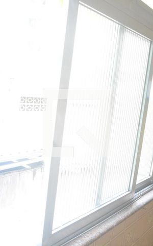 Apartamento para alugar com 77m², 2 quartos e 1 vagaÁrea de Serviço