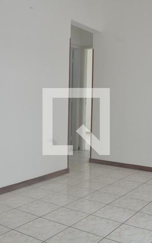 Apartamento para alugar com 77m², 2 quartos e 1 vagaSala