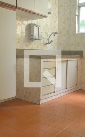 Apartamento para alugar com 77m², 2 quartos e 1 vagaCozinha