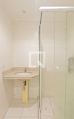 Apartamento à venda com 62m², 2 quartos e 1 vaga Apartamento à venda com 62m², 2 quartos e 1 vagaBanheiro da Suíte