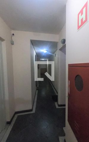 Apartamento à venda com 74m², 3 quartos e 2 vagasBanheiro Social