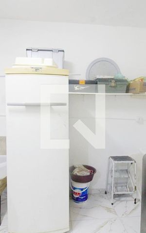 Casa à venda com 147m², 3 quartos e 2 vagas Casa à venda com 147m², 3 quartos e 2 vagasÁrea de Serviço