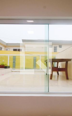 Casa à venda com 147m², 3 quartos e 2 vagas Casa à venda com 147m², 3 quartos e 2 vagasVaranda da Sala