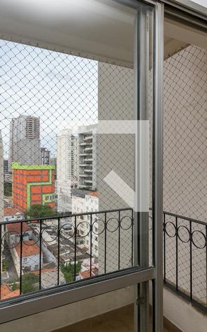 Apartamento à venda com 77m², 2 quartos e 1 vaga Apartamento à venda com 77m², 2 quartos e 1 vagaVaranda