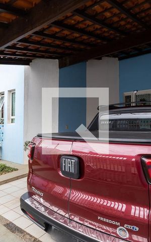 Casa à venda com 200m², 3 quartos e 2 vagasGaragem