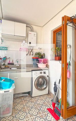Casa à venda com 139m², 3 quartos e 1 vagaÁrea de Serviço