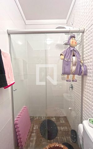 Casa à venda com 139m², 3 quartos e 1 vagaBanheiro