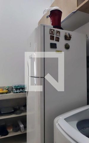 Apartamento à venda com 110m², 2 quartos e 2 vagasCozinha e Área de Serviço