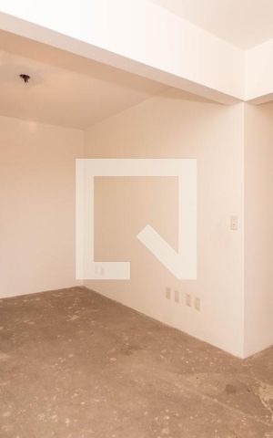 Apartamento à venda com 240m², 3 quartos e sem vaga Apartamento à venda com 240m², 3 quartos e sem vagaSuíte 3