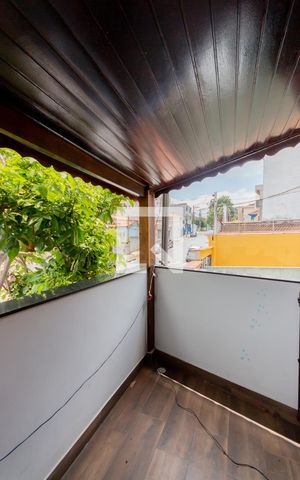 Casa à venda com 170m², 3 quartos e 3 vagas Casa à venda com 170m², 3 quartos e 3 vagasVaranda do Quarto 2