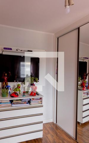 Casa à venda com 170m², 3 quartos e 3 vagas Casa à venda com 170m², 3 quartos e 3 vagasQuarto 1
