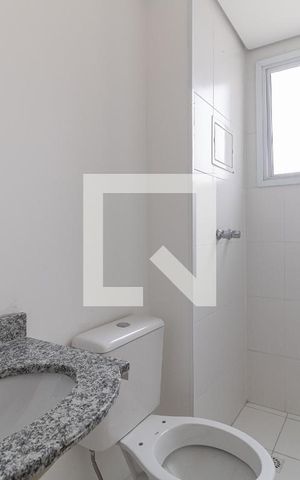 Apartamento para alugar com 47m², 2 quartos e 1 vaga Apartamento para alugar com 47m², 2 quartos e 1 vagaBanheiro