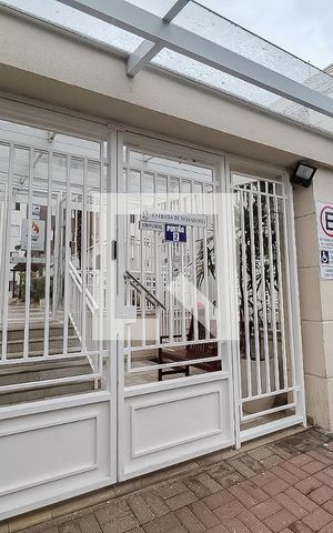 Apartamento para alugar com 47m², 2 quartos e 1 vaga Apartamento para alugar com 47m², 2 quartos e 1 vagaFachada