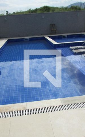 Apartamento para alugar com 70m², 2 quartos e sem vagaPiscina