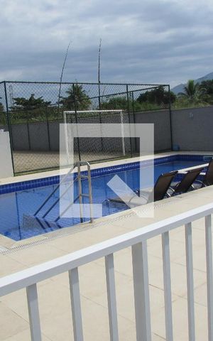 Apartamento para alugar com 70m², 2 quartos e sem vagaÁrea comum - Piscina