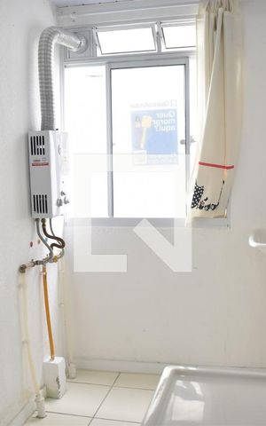 Apartamento para alugar com 70m², 2 quartos e sem vagaCozinha e Área de Serviço