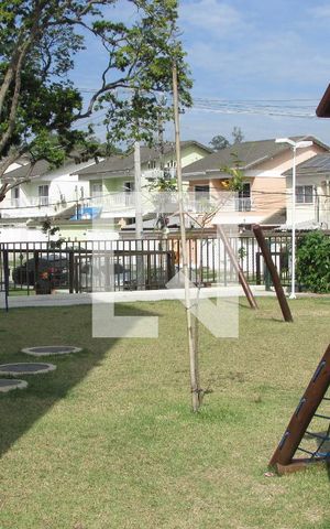 Apartamento para alugar com 70m², 2 quartos e sem vagaPlayground