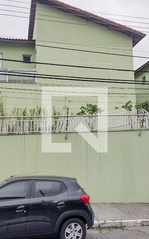 Casa de condomínio à venda com 110m², 3 quartos e 2 vagasFachada