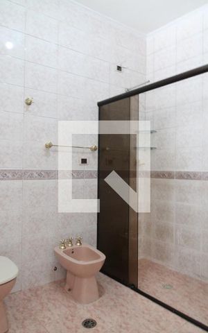 Casa à venda com 150m², 2 quartos e 2 vagasBanheiro