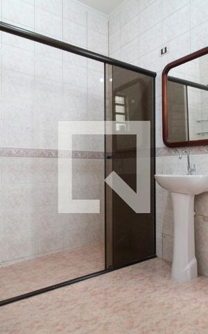 Casa à venda com 150m², 2 quartos e 2 vagasBanheiro