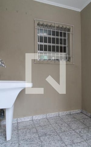 Casa à venda com 150m², 2 quartos e 2 vagasLavanderia