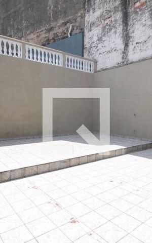 Casa à venda com 150m², 2 quartos e 2 vagasQuintal