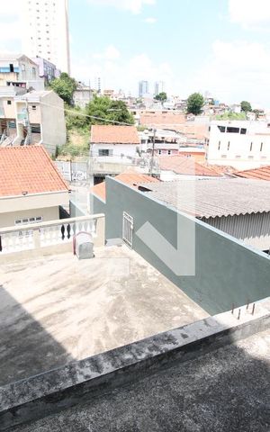 Casa à venda com 150m², 2 quartos e 2 vagasQuintal