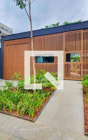Studio para alugar com 27m², 1 quarto e sem vaga Studio para alugar com 27m², 1 quarto e sem vagaEntrada