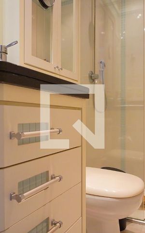 Apartamento à venda com 78m², 2 quartos e 1 vagaBanheiro da Suíte