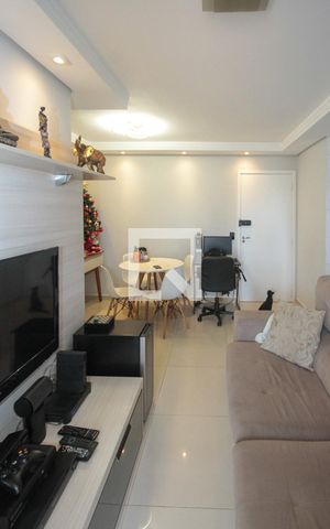 Apartamento à venda com 58m², 2 quartos e 1 vaga Apartamento à venda com 58m², 2 quartos e 1 vagaSala