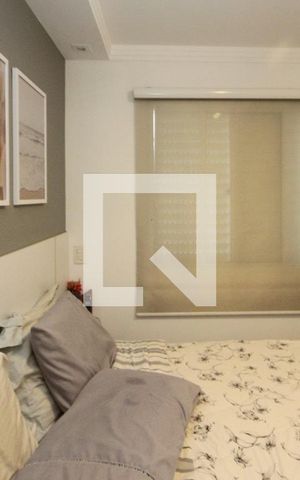 Apartamento à venda com 58m², 2 quartos e 1 vaga Apartamento à venda com 58m², 2 quartos e 1 vagaSuite