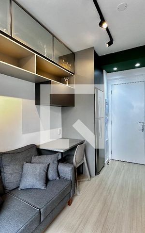 Apartamento à venda com 27m², 1 quarto e sem vaga Apartamento à venda com 27m², 1 quarto e sem vagaSala