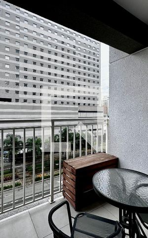 Apartamento à venda com 27m², 1 quarto e sem vaga Apartamento à venda com 27m², 1 quarto e sem vagaSacada