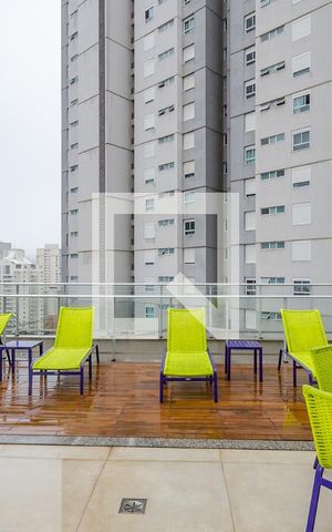 Apartamento à venda com 50m², 1 quarto e 1 vaga Apartamento à venda com 50m², 1 quarto e 1 vagaPiscina