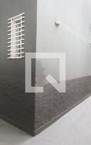 Casa para alugar com 80m², 2 quartos e sem vagaQuintal