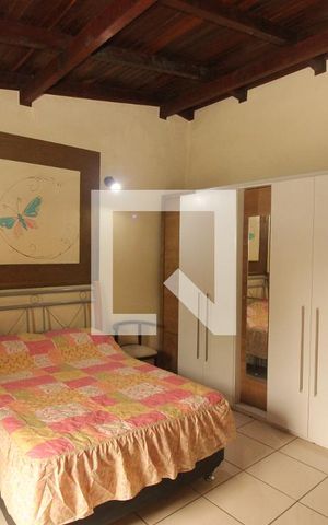 Casa à venda com 254m², 4 quartos e 5 vagas Casa à venda com 254m², 4 quartos e 5 vagasQuarto 3