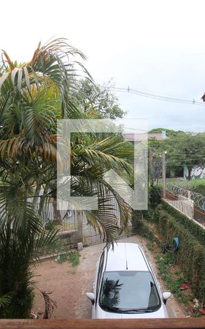 Casa à venda com 254m², 4 quartos e 5 vagas Casa à venda com 254m², 4 quartos e 5 vagasvista da Sacada