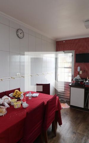 Casa para alugar com 34m², 3 quartos e 3 vagasCozinha