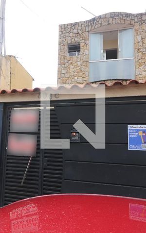 Casa para alugar com 34m², 3 quartos e 3 vagasFachada