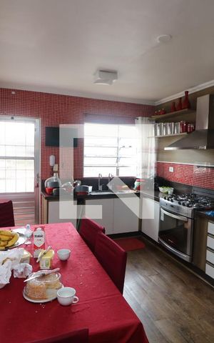 Casa para alugar com 34m², 3 quartos e 3 vagasCozinha