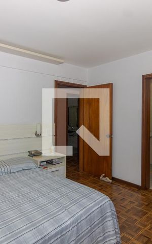 Apartamento à venda com 170m², 3 quartos e 1 vaga Apartamento à venda com 170m², 3 quartos e 1 vagaQuarto Suíte