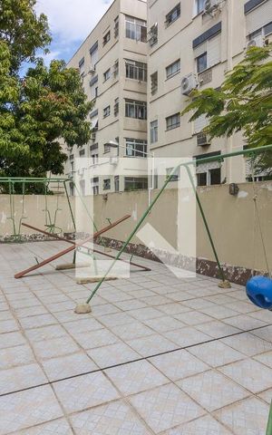 Apartamento à venda com 170m², 3 quartos e 1 vaga Apartamento à venda com 170m², 3 quartos e 1 vagaÁrea Comum - Playground