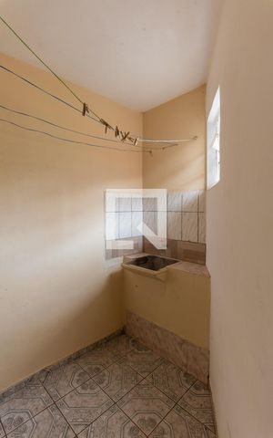 Casa à venda com 43m², 1 quarto e 1 vaga Casa à venda com 43m², 1 quarto e 1 vagaÁrea de Serviço