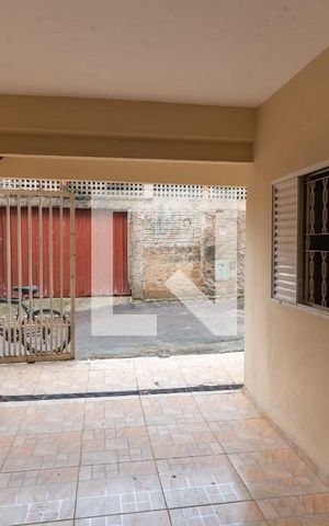 Casa à venda com 43m², 1 quarto e 1 vaga Casa à venda com 43m², 1 quarto e 1 vagaGaragem