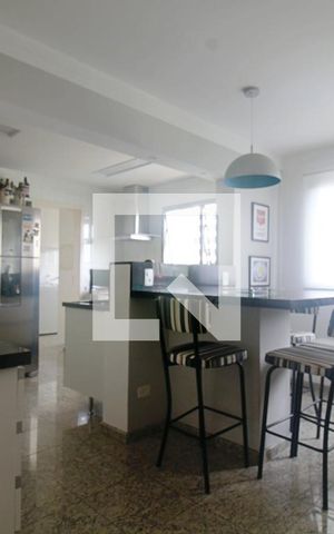Apartamento à venda com 165m², 3 quartos e 3 vagas Apartamento à venda com 165m², 3 quartos e 3 vagasCozinha